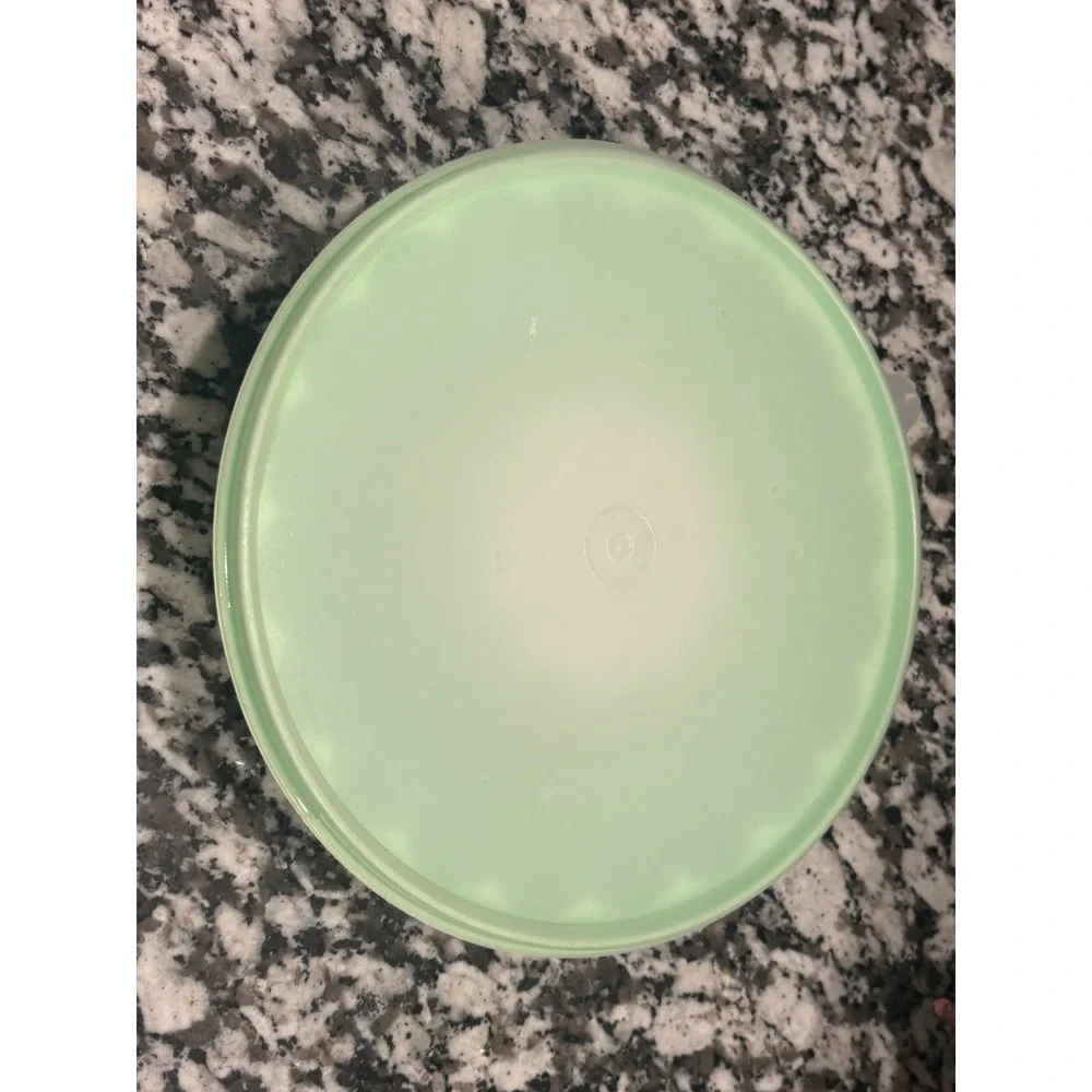 Tupperware Jel-Ring Jello Mold Mint Green 3 Piece Set 1202 607 608